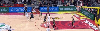 中欧体育官方网站-庞峥麟这运球太牛了！广西篮球之夜，他要进国家队了吗？