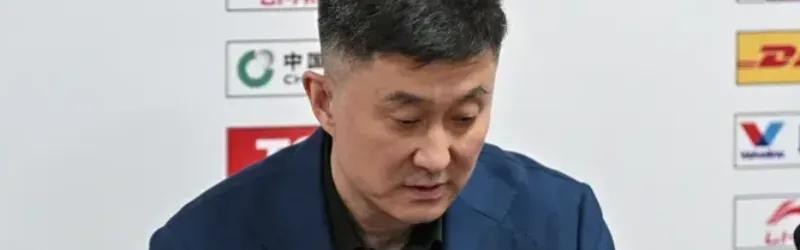 中欧体育-疆粤赛后采访！杜锋不满进攻暗示4球员，格兰强调防守谈新援情况